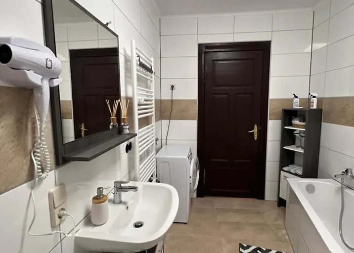 Gera Apartment Appartement *